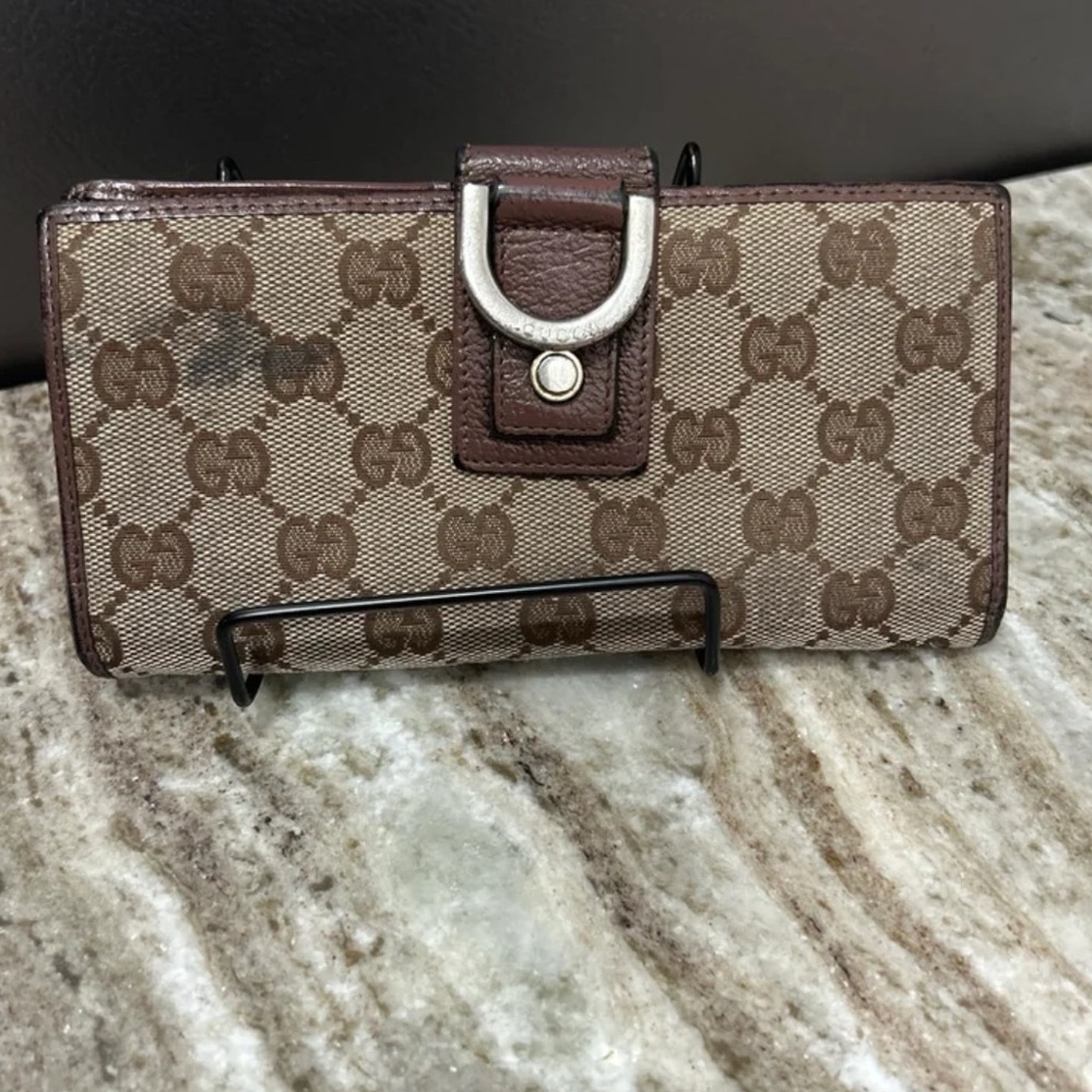 Gucci Abbey Long Bifold Wallet (Style 141412)